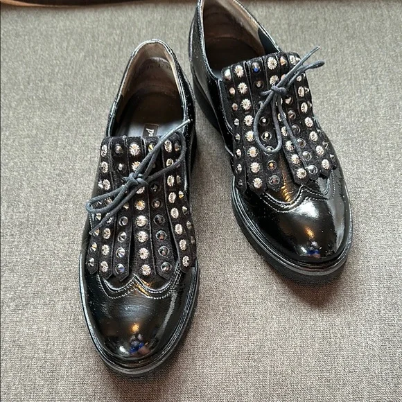 Paul Green Black Studded Oxfords - Picture 1 of 11
